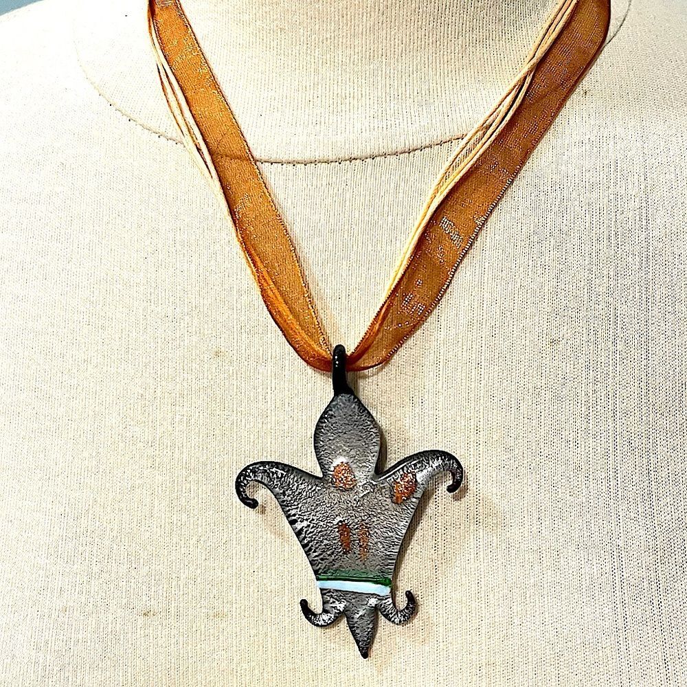 Handmade Silver Fleur de Lis Glass Pendant Necklace